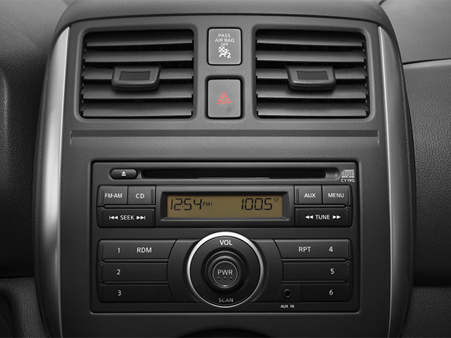 2014 Nissan Versa 1.6 SV