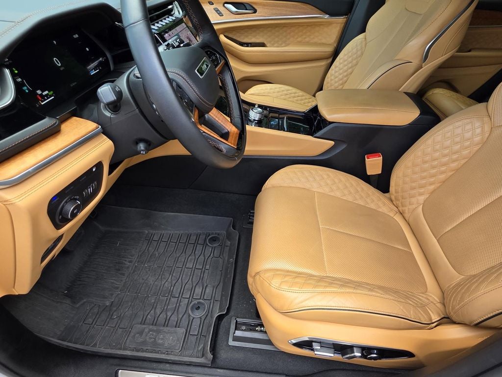2022 Jeep Grand Cherokee Summit Reserve 4xe