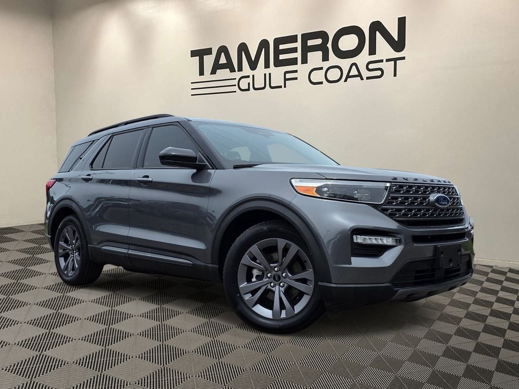 2022 Ford Explorer XLT RWD's photo