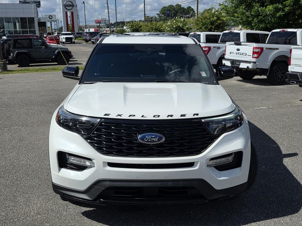 2022 Ford Explorer ST-Line