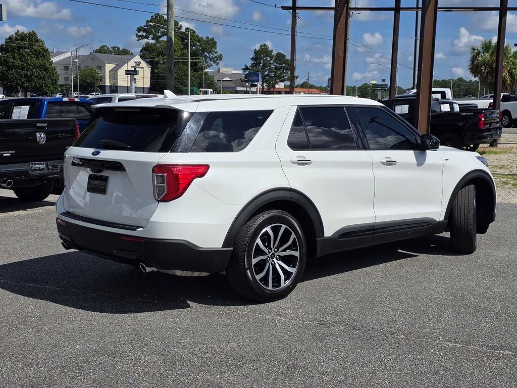 2022 Ford Explorer ST-Line