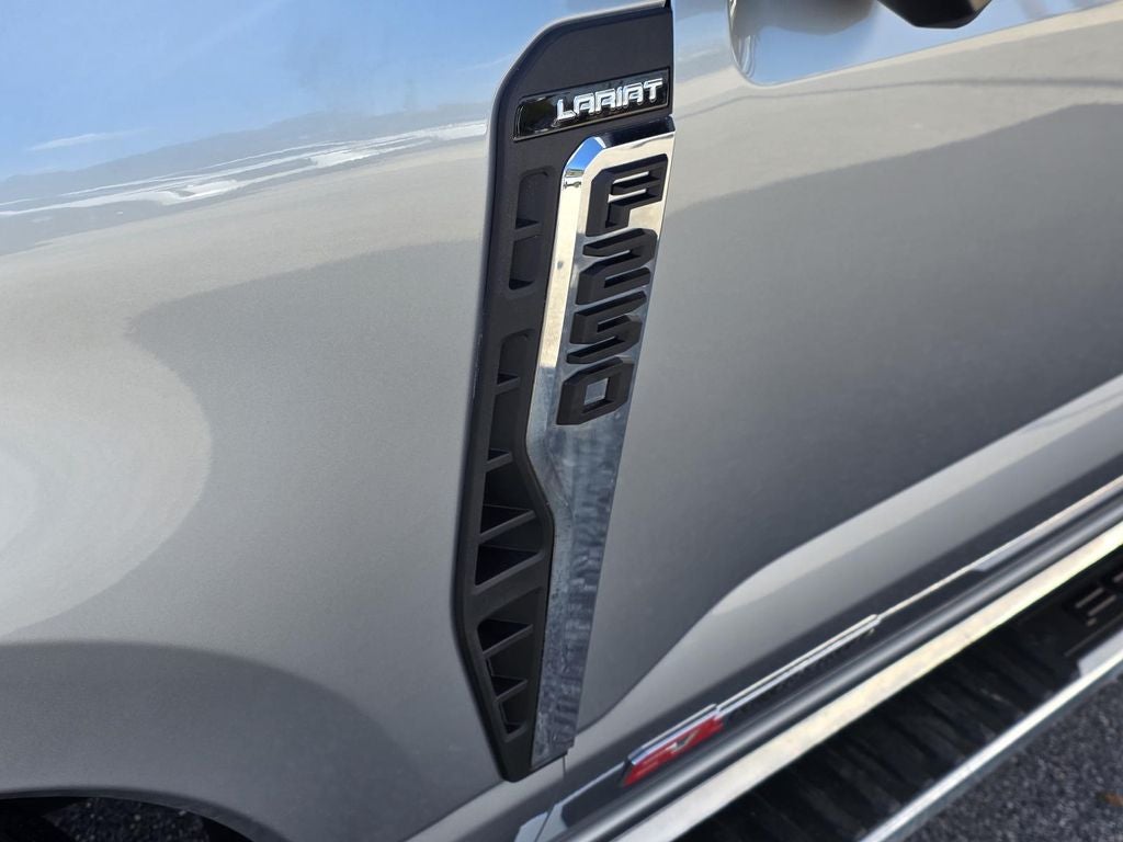 2023 Ford F-250SD Lariat