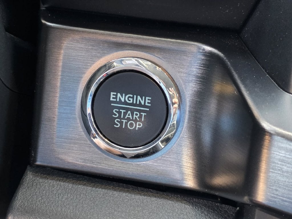 2023 Ford F-250SD Lariat Lariat Ultimate & Tremor Off Road