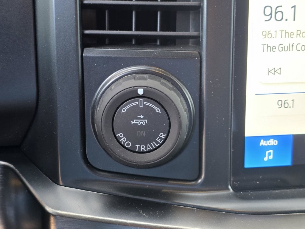 2023 Ford F-250SD Lariat Lariat Ultimate & Tremor Off Road