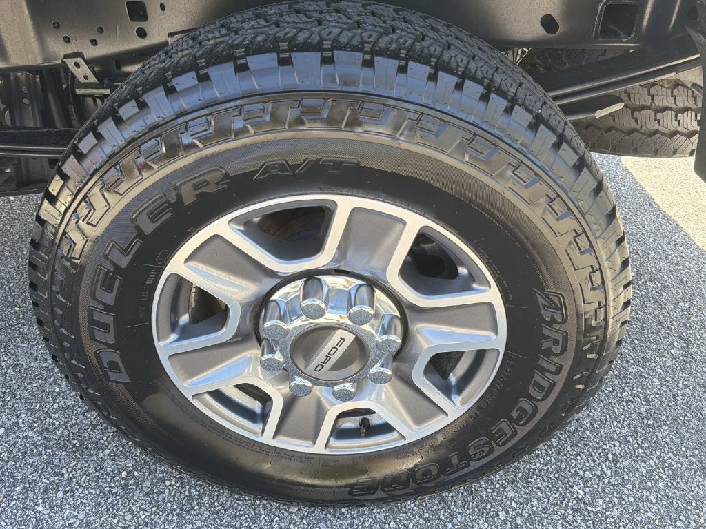 2023 Ford F-250SD Lariat