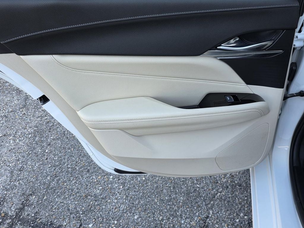 2023 Cadillac CT4 Premium Luxury