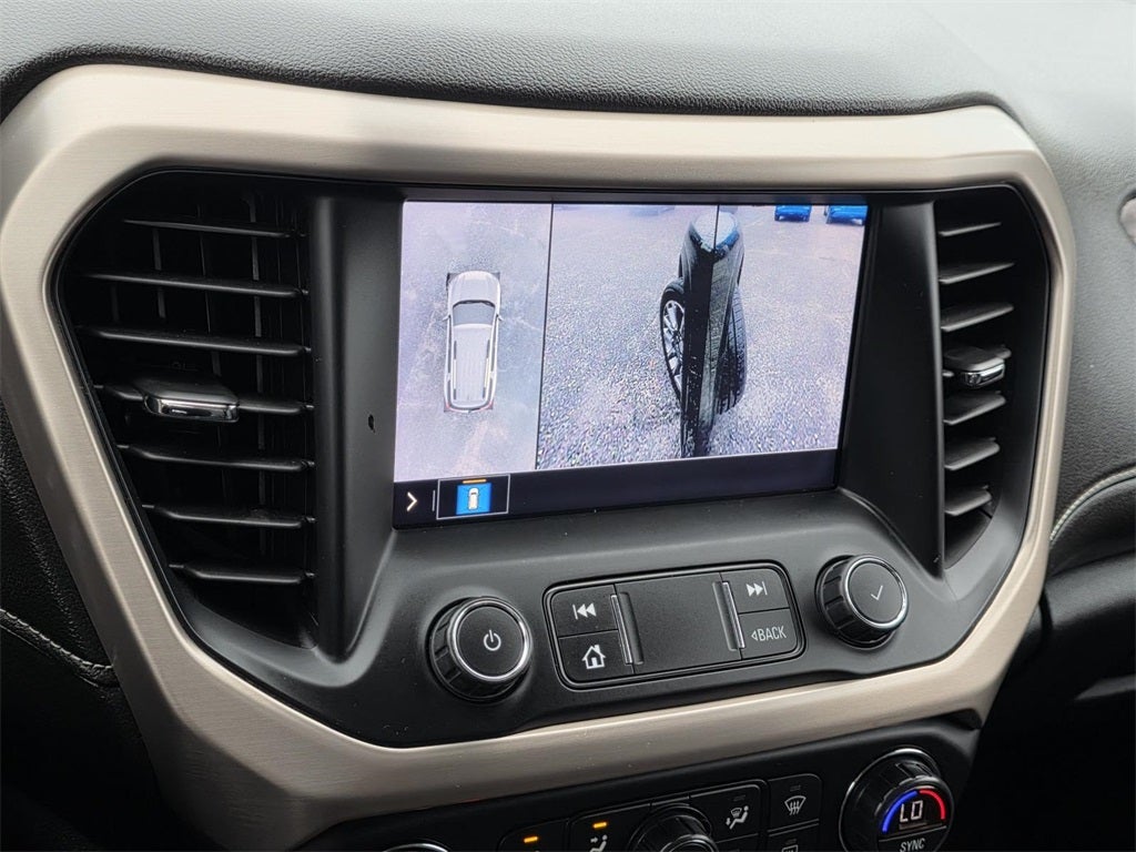 2020 GMC Acadia Denali