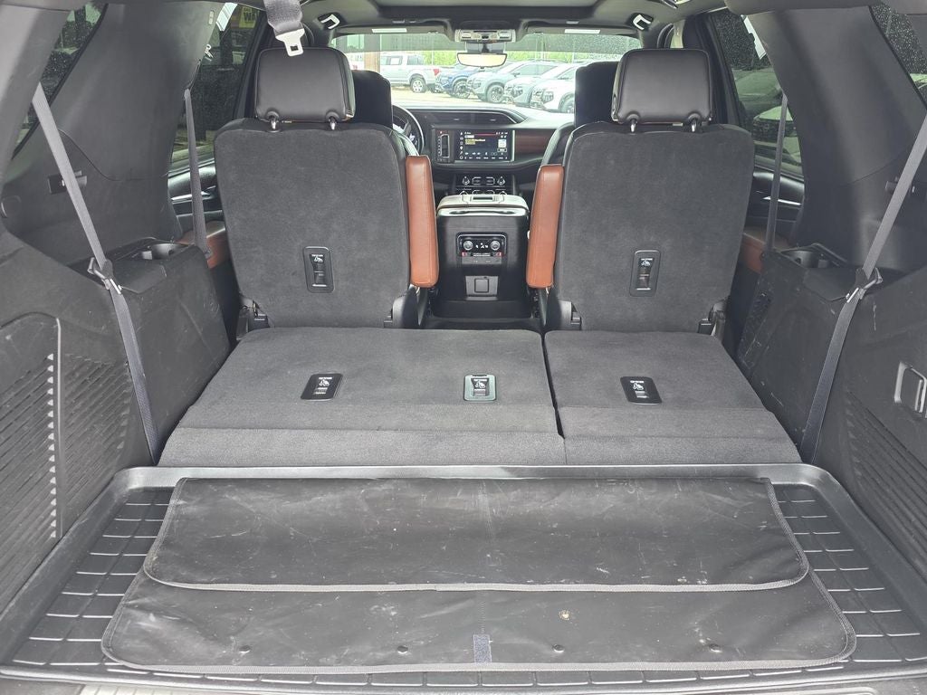 2023 GMC Yukon Denali Ultimate