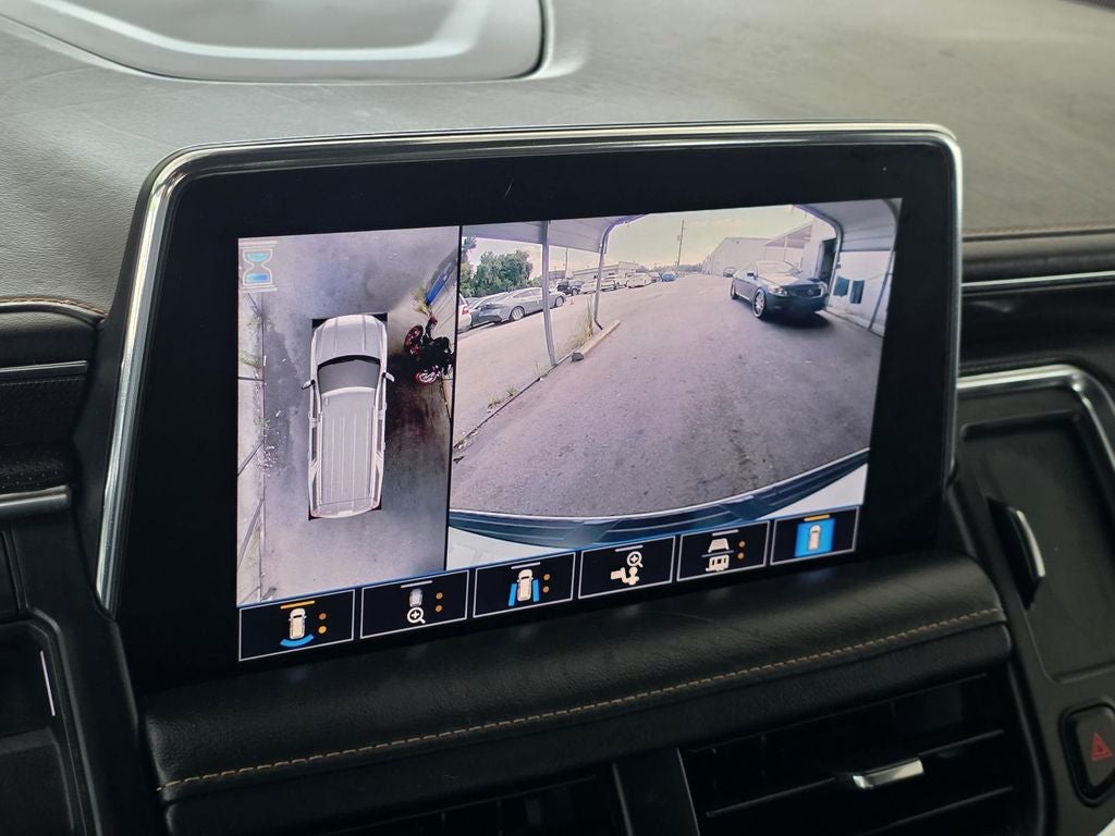 2021 GMC Yukon XL AT4