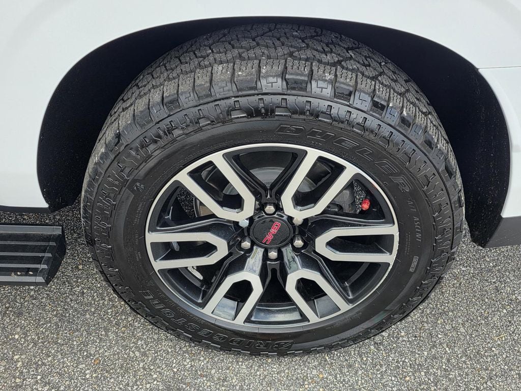 2021 GMC Yukon XL AT4