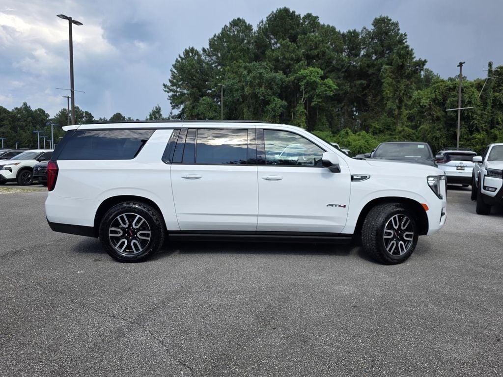 2021 GMC Yukon XL AT4