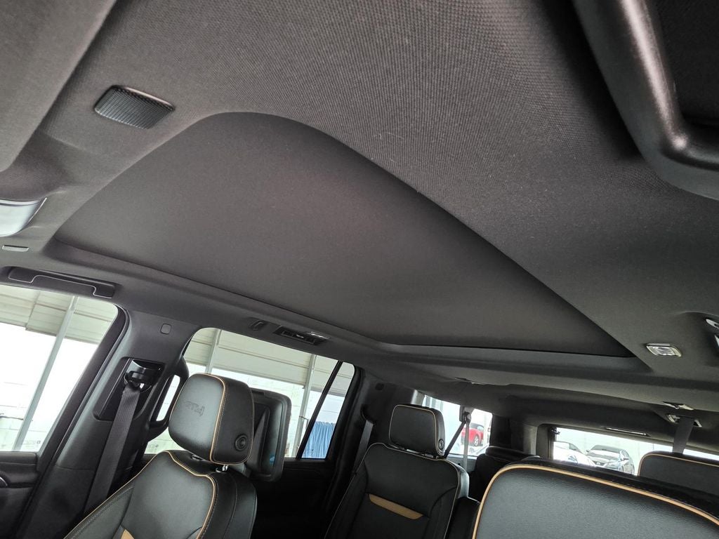 2021 GMC Yukon XL AT4