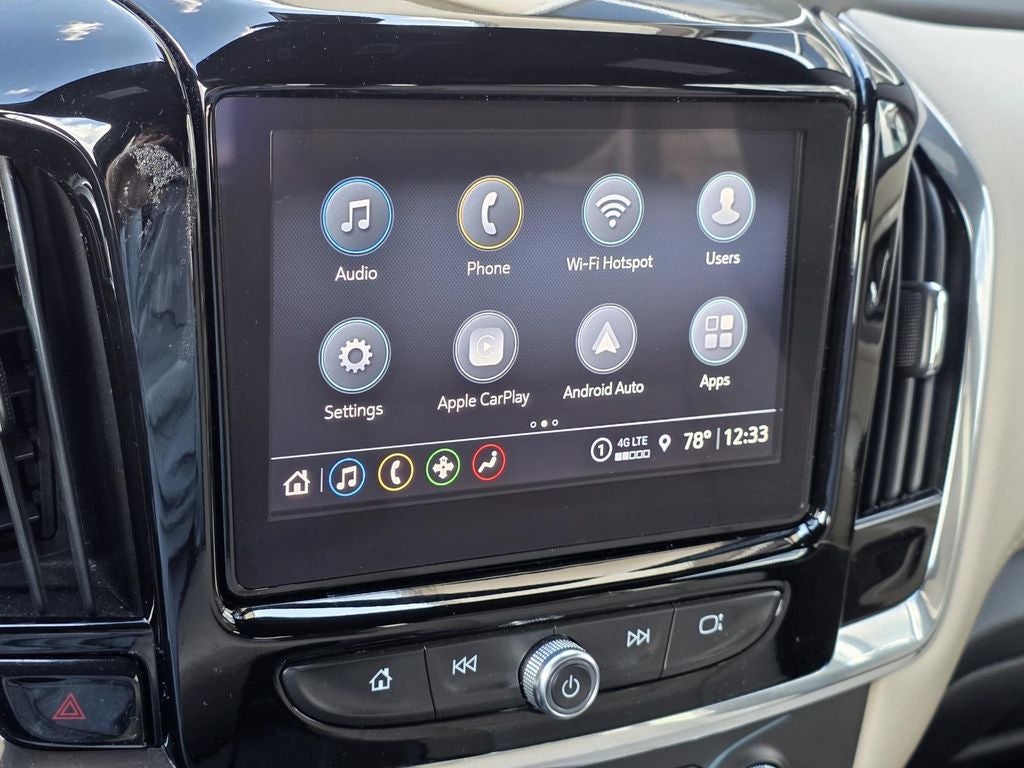 2023 Chevrolet Traverse LT Leather