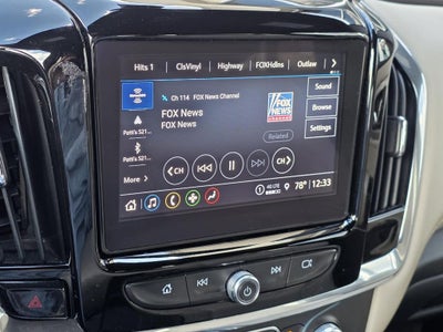 2023 Chevrolet Traverse LT Leather