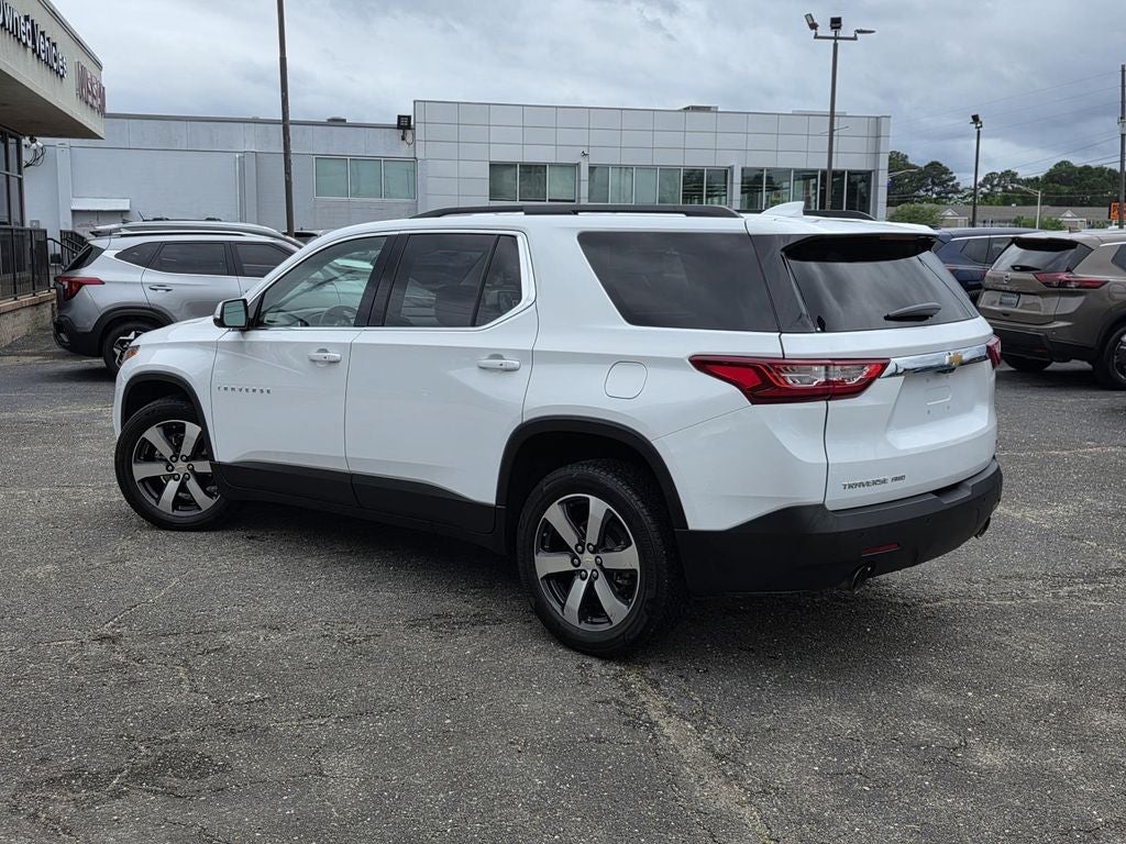 2021 Chevrolet Traverse LT Leather