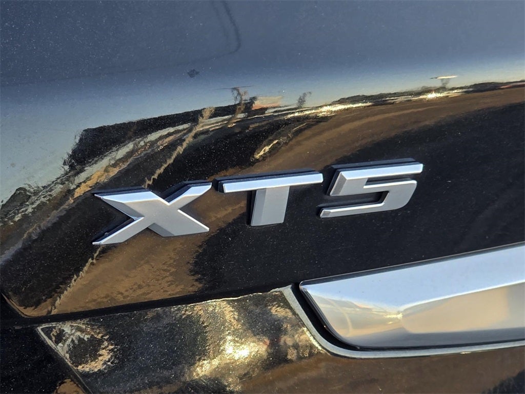 2019 Cadillac XT5 Base