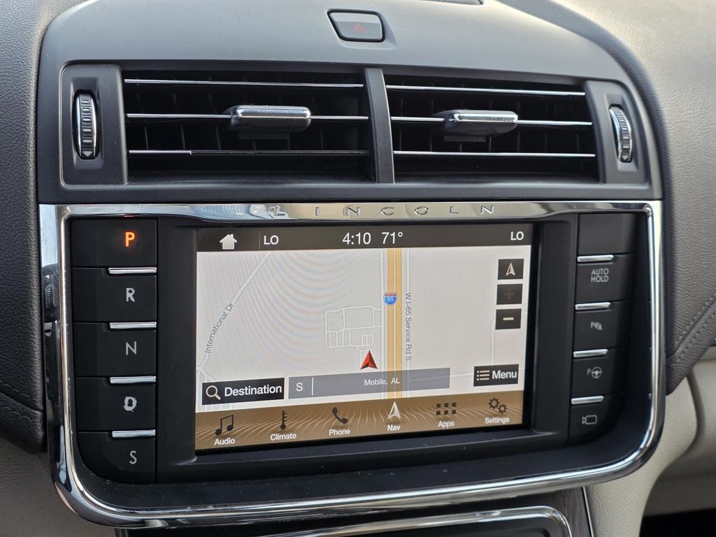 2017 Lincoln Continental Reserve