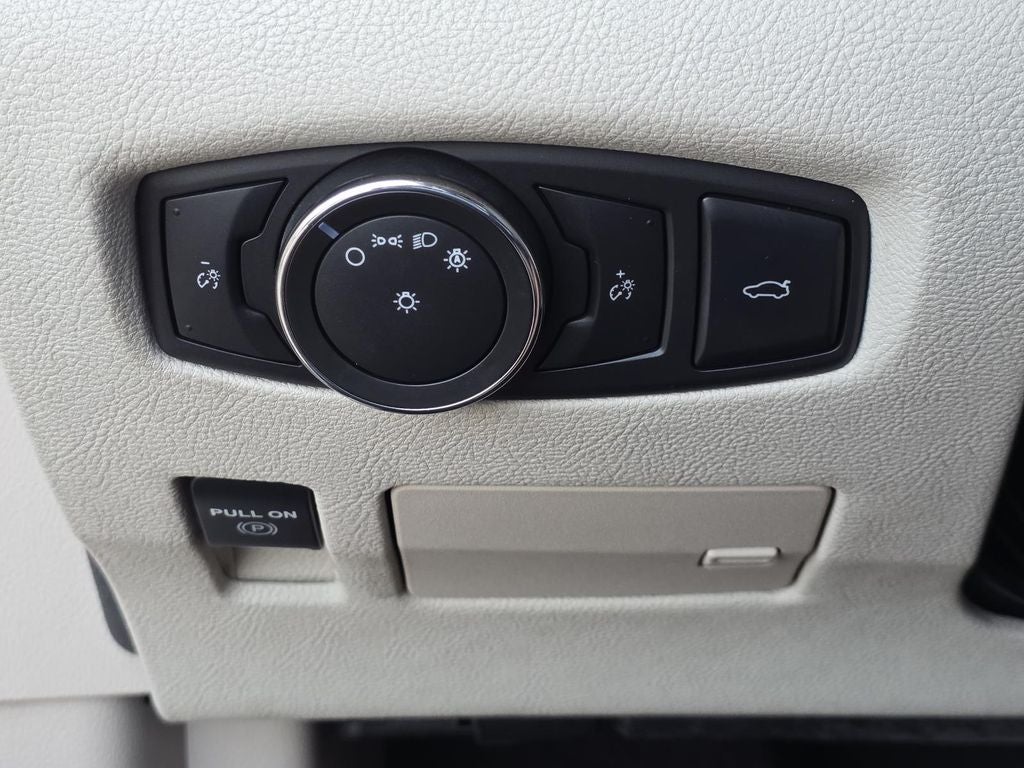 2017 Lincoln Continental Reserve