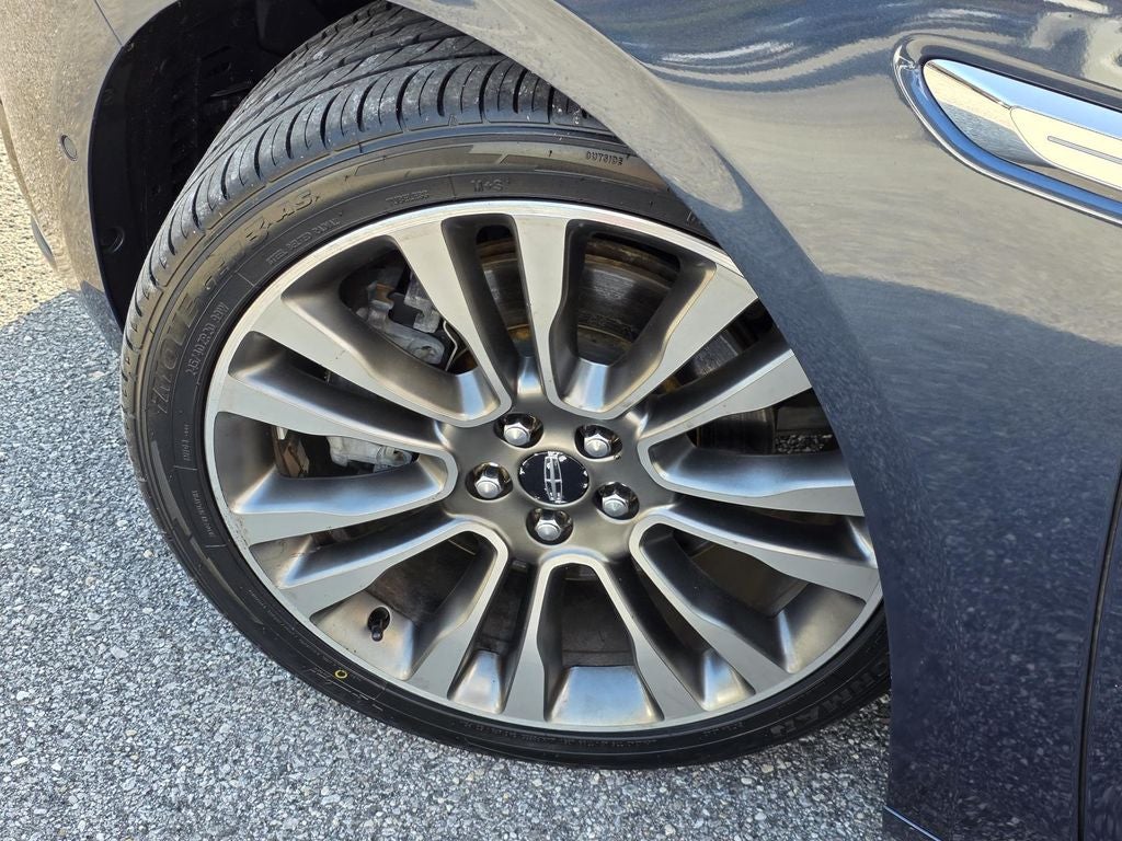 2017 Lincoln Continental Reserve