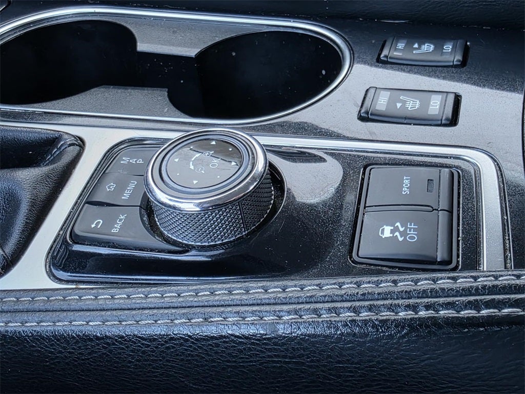 2023 Nissan Maxima SV