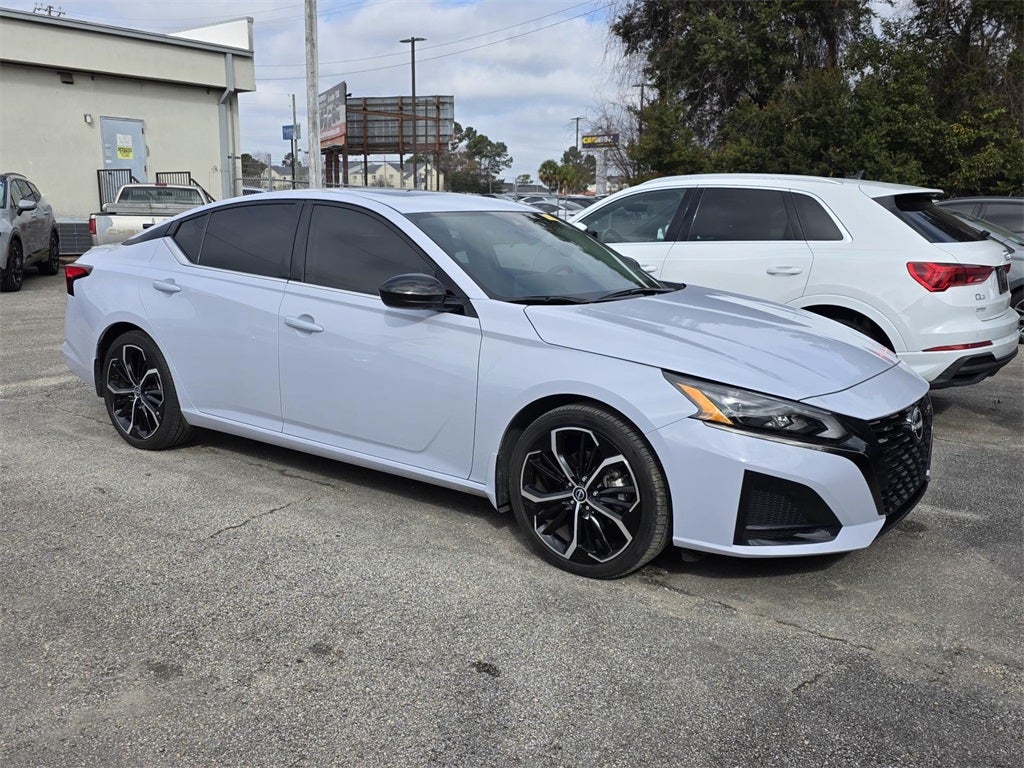 2024 Nissan Altima SR