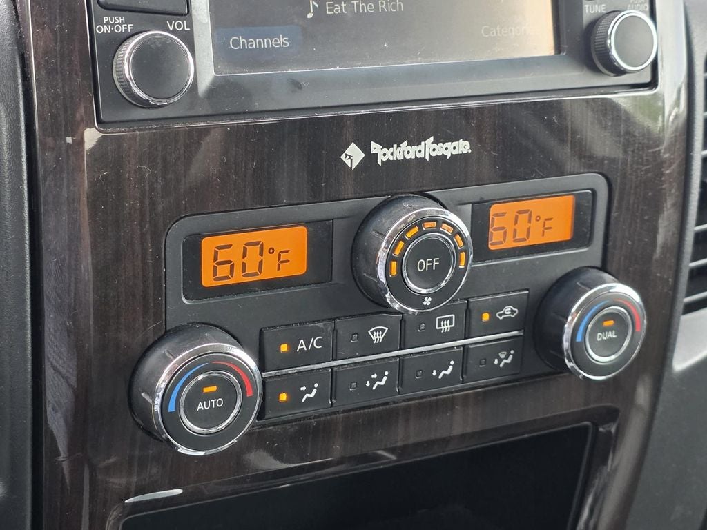2014 Nissan Titan SL