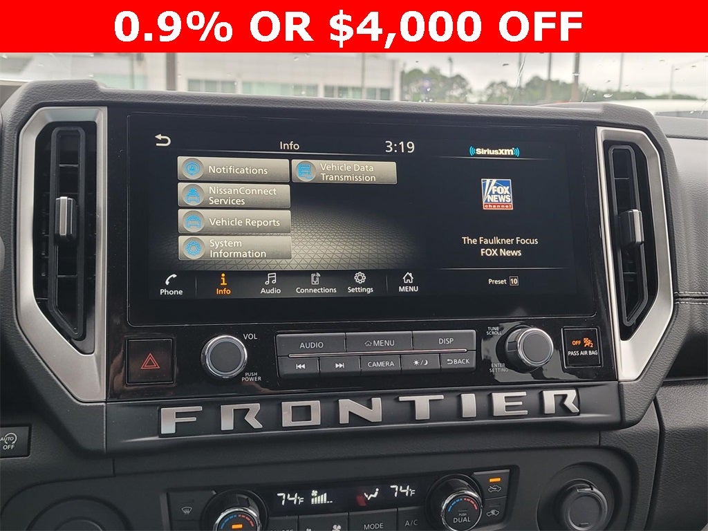 2025 Nissan Frontier SV