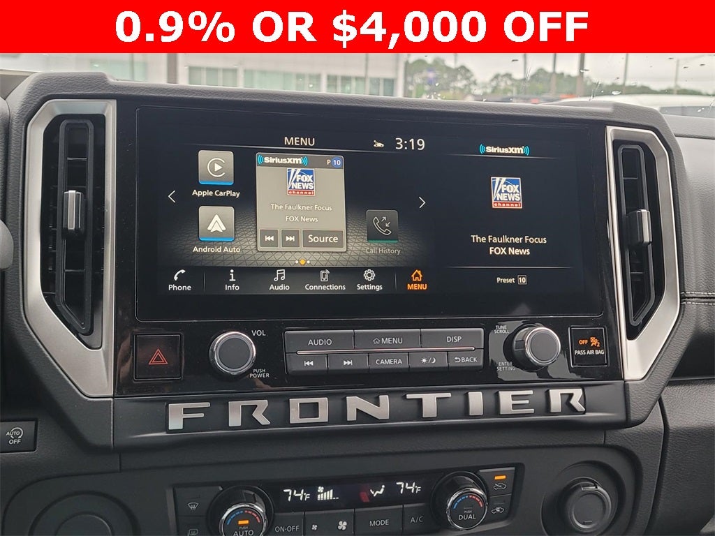 2025 Nissan Frontier SV