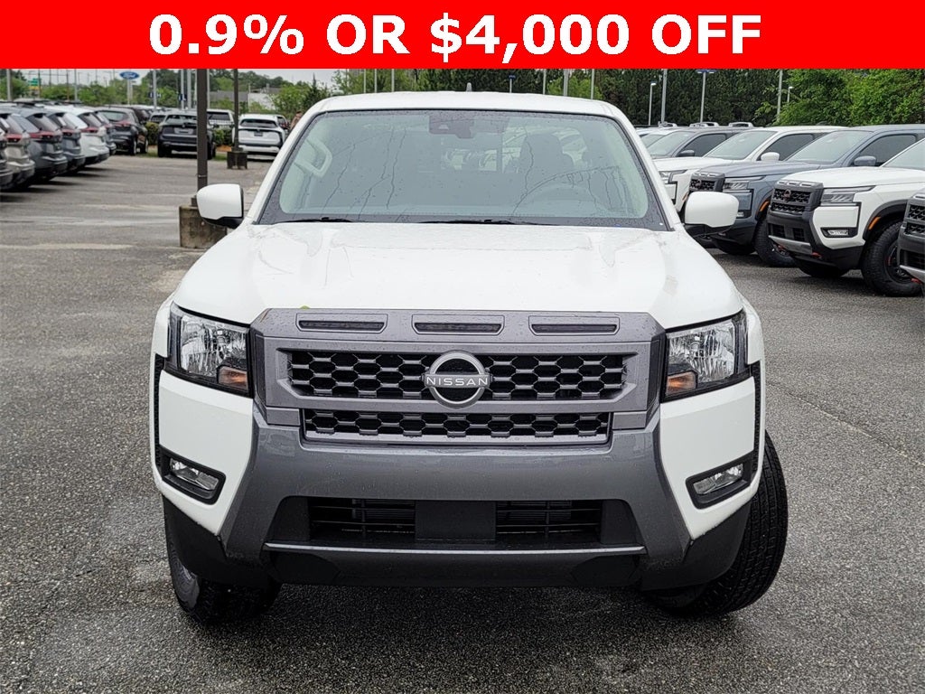 2025 Nissan Frontier SV