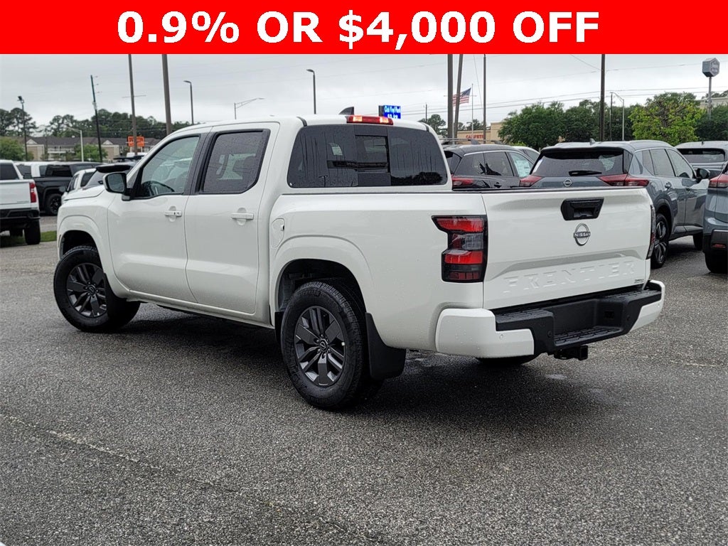 2025 Nissan Frontier SV