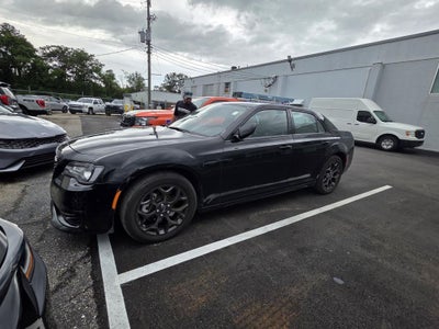 2022 Chrysler 300 Touring