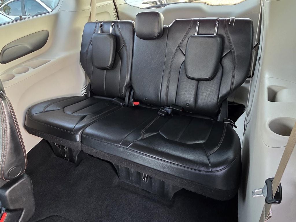 2020 Chrysler Pacifica Touring L