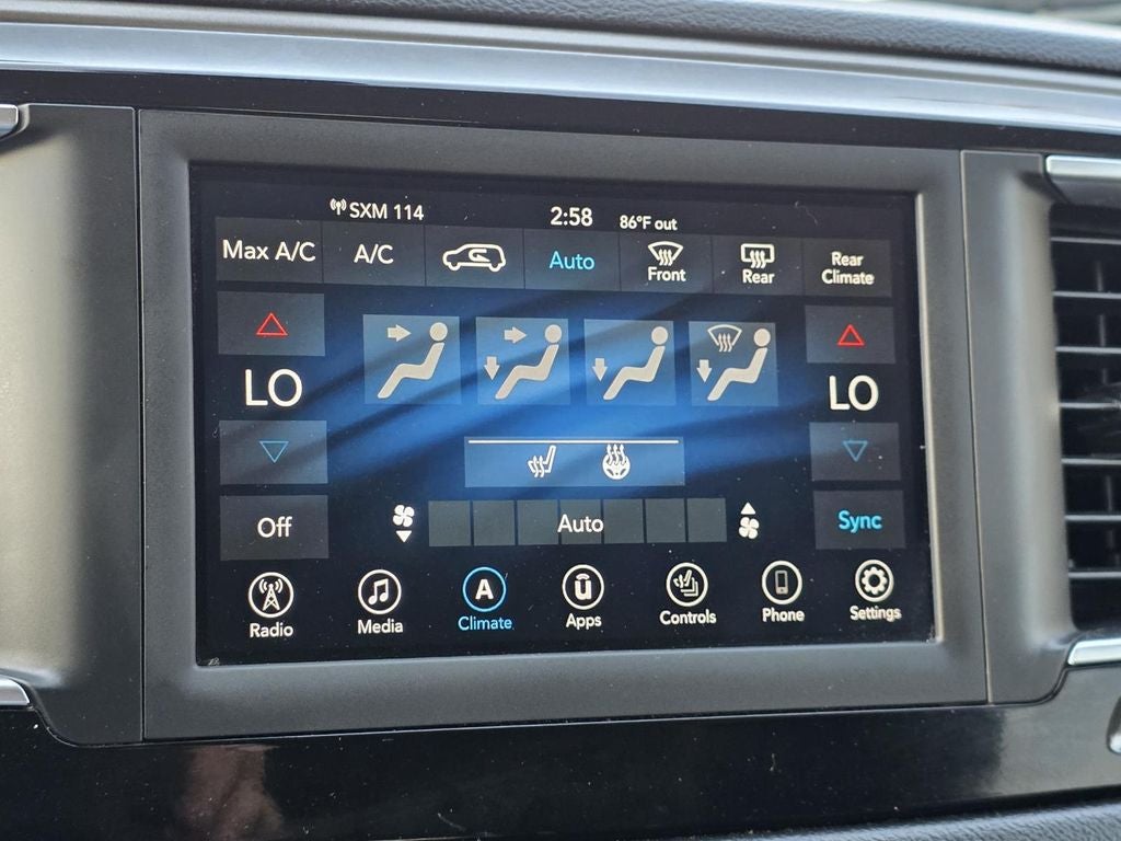 2020 Chrysler Pacifica Touring L