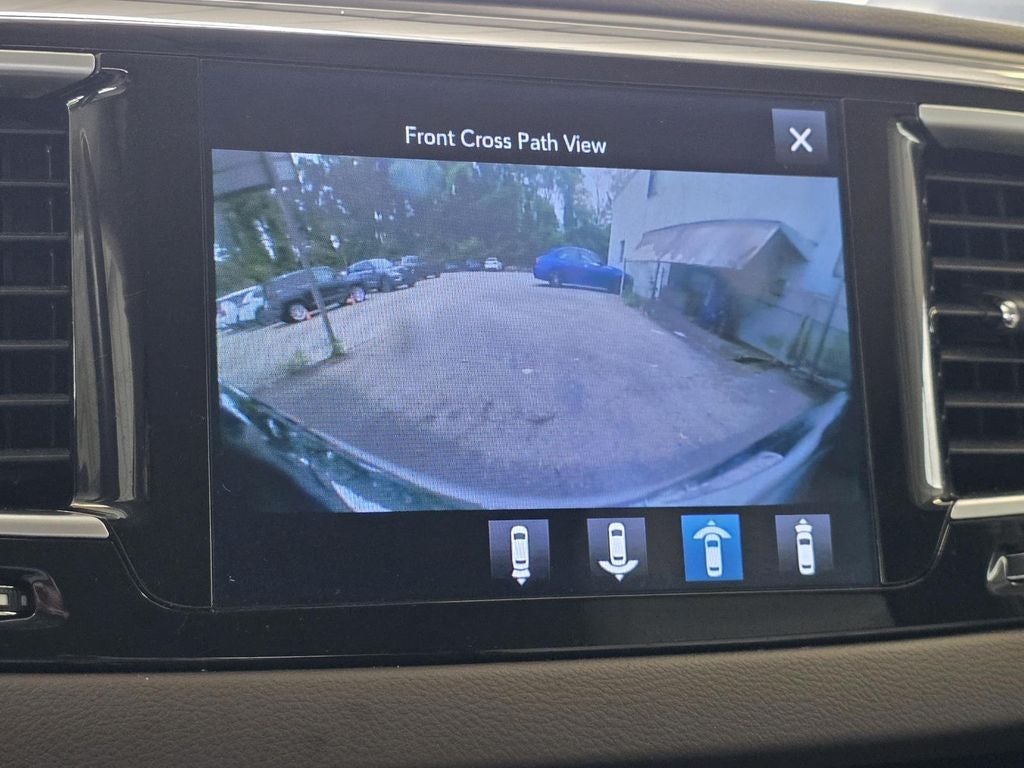 2017 Chrysler Pacifica Touring L Plus