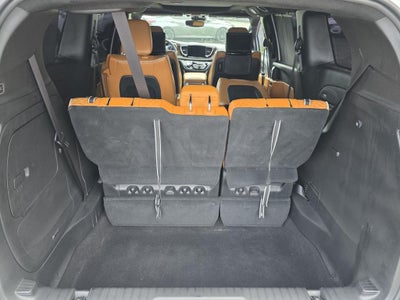 2022 Chrysler Pacifica Hybrid Pinnacle