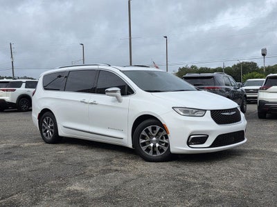 2022 Chrysler Pacifica Hybrid Pinnacle