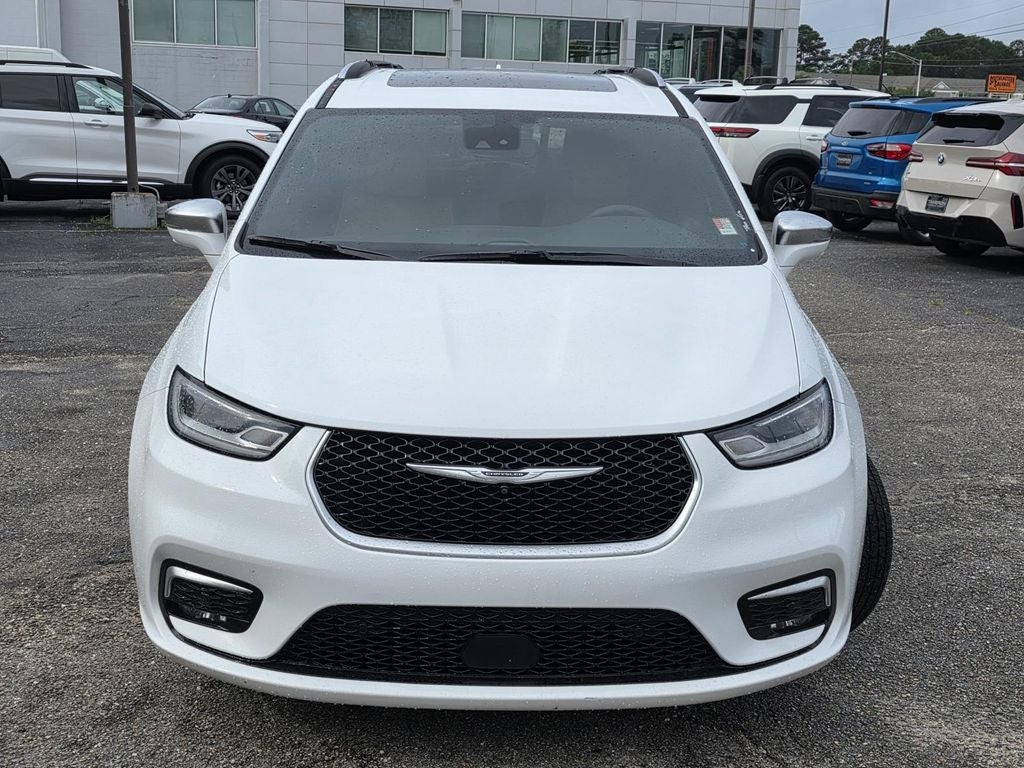 2022 Chrysler Pacifica Hybrid Pinnacle