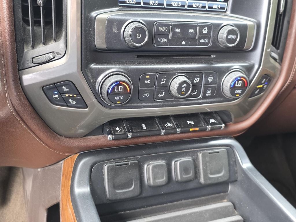 2016 Chevrolet Silverado 1500 High Country