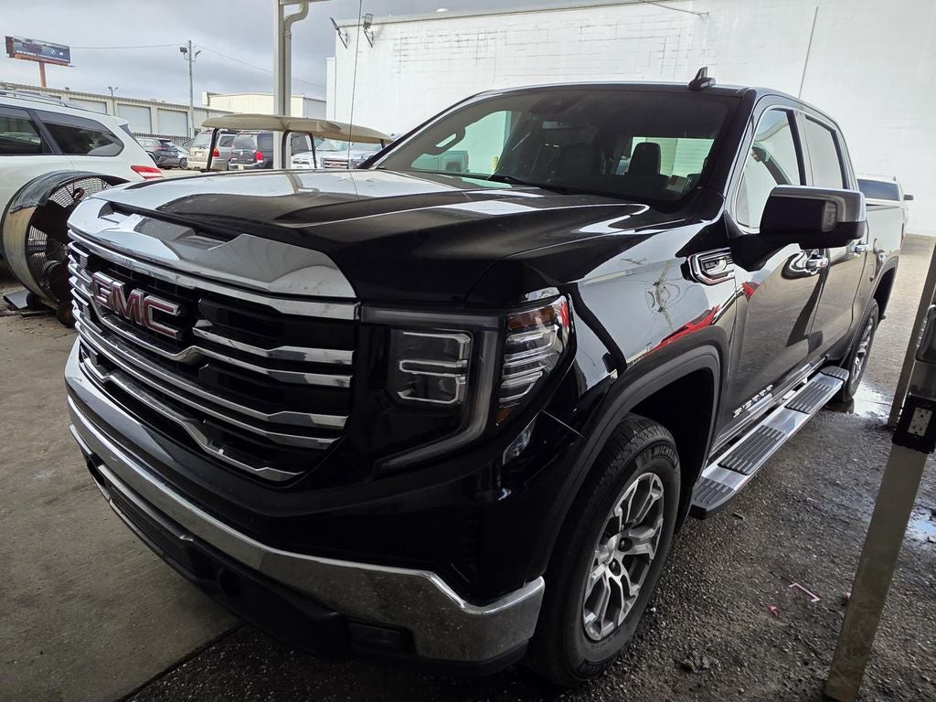 2023 GMC Sierra 1500 SLT