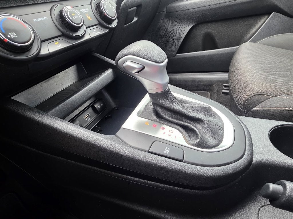 2022 Kia Forte FE