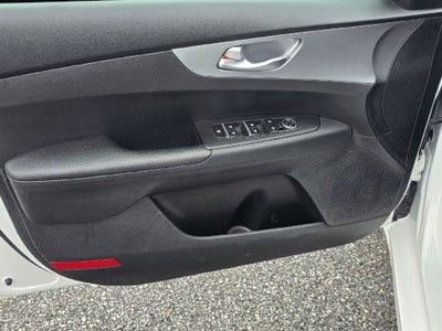 2022 Kia Forte FE
