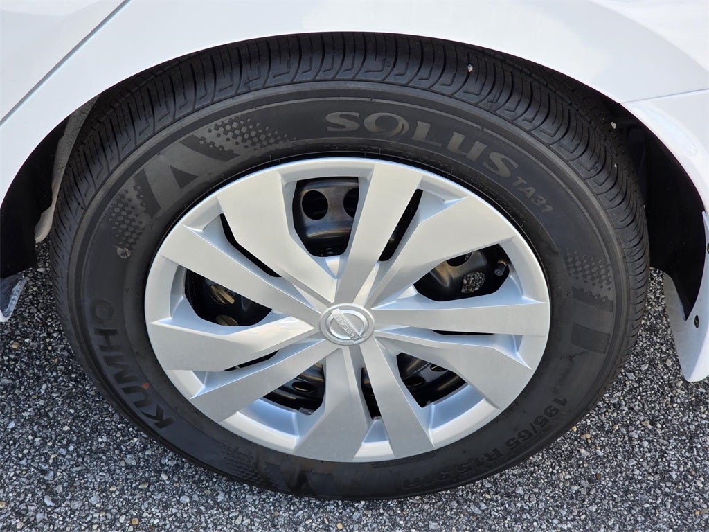 2025 Nissan Versa 1.6 S