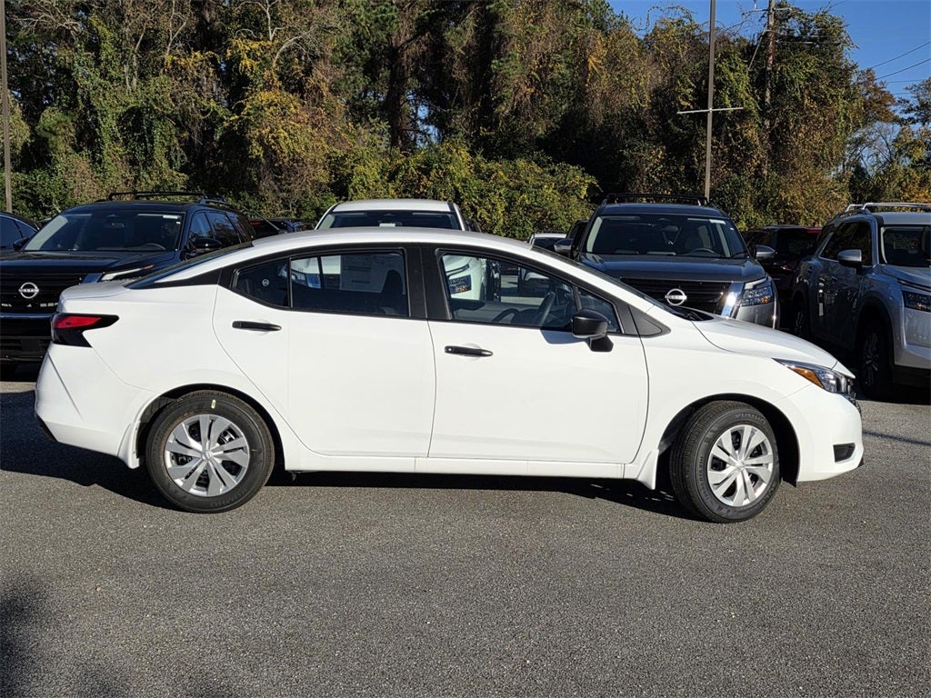 2025 Nissan Versa 1.6 S