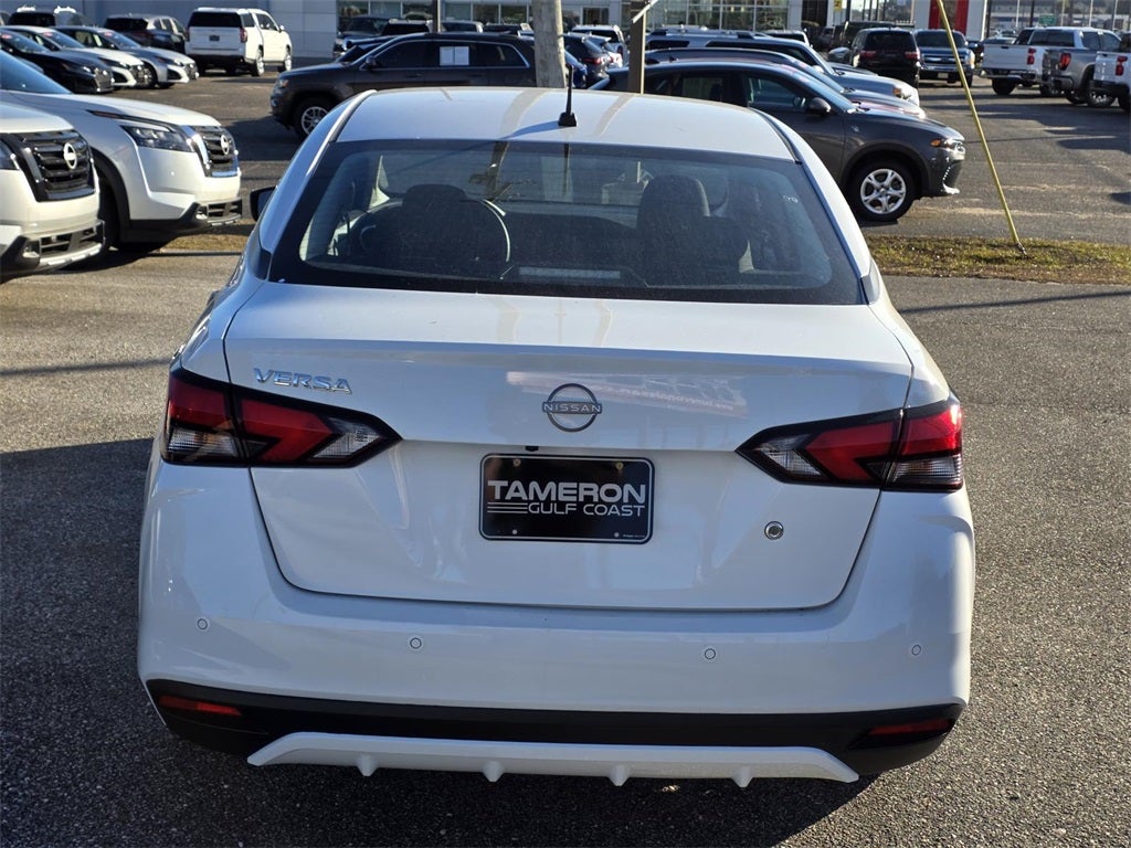 2025 Nissan Versa 1.6 S