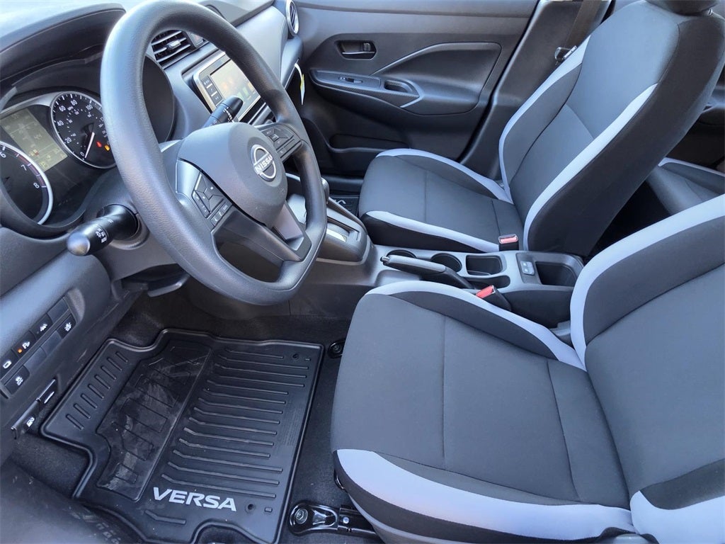 2025 Nissan Versa 1.6 S