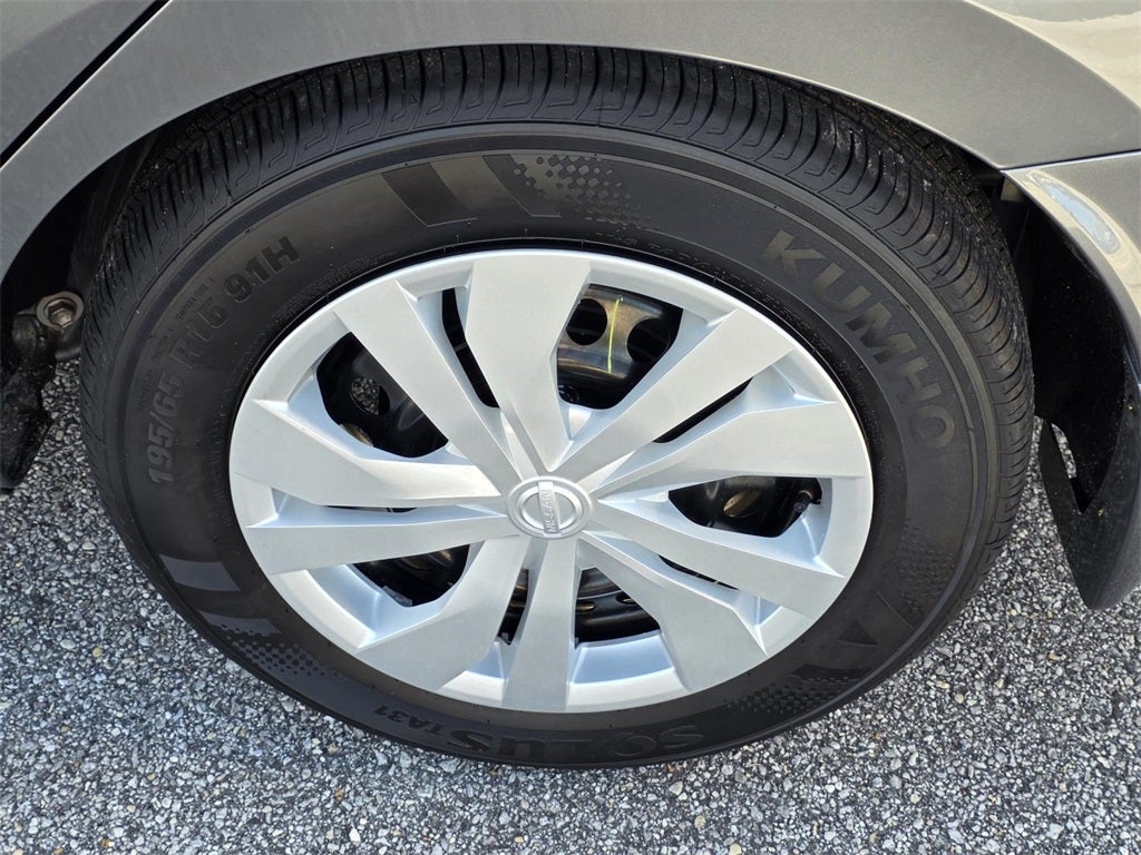 2025 Nissan Versa 1.6 S