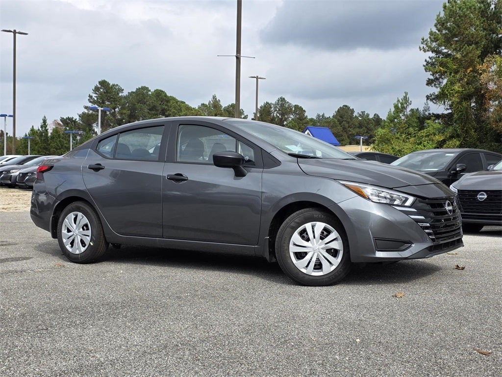 2025 Nissan Versa 1.6 S