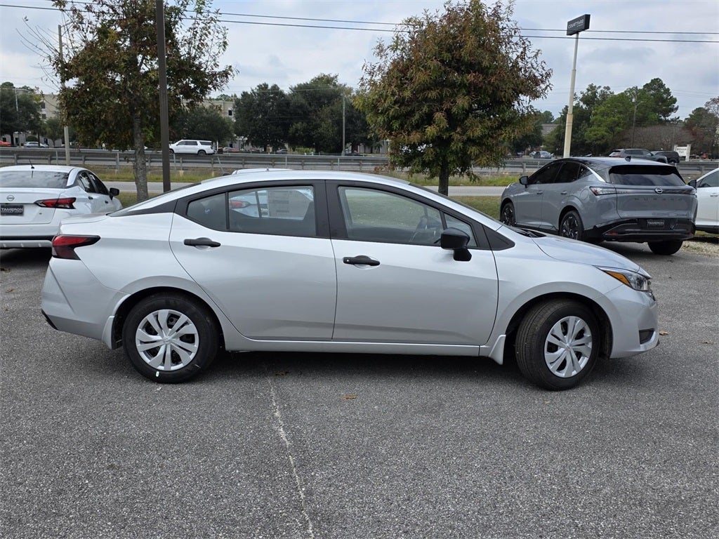 2025 Nissan Versa 1.6 S