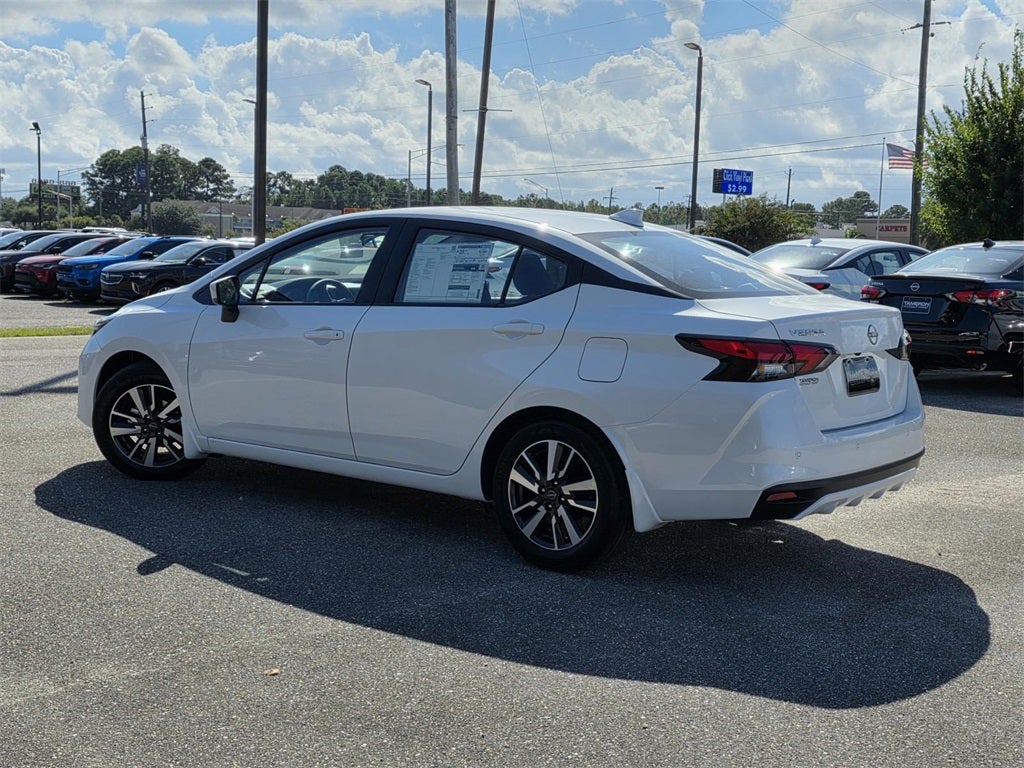 2025 Nissan Versa 1.6 SV