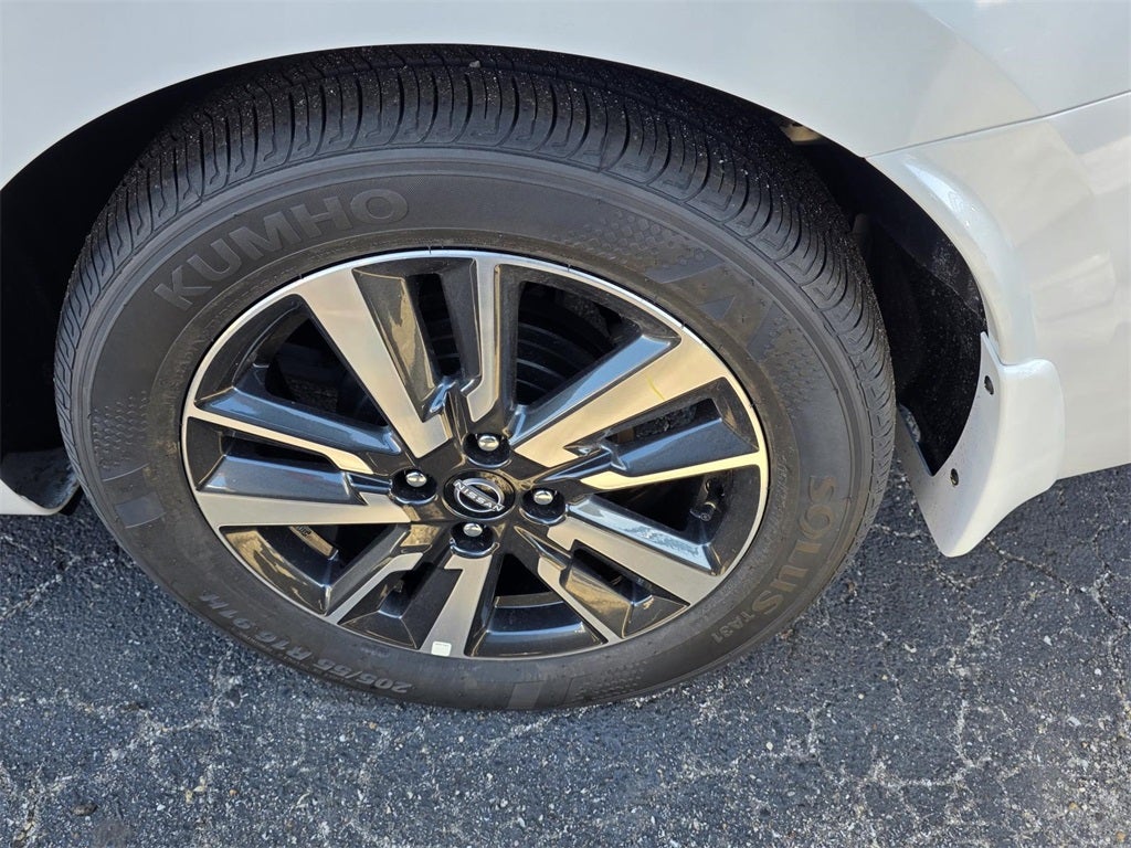 2025 Nissan Versa 1.6 SV